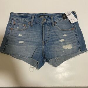 NWT Abercrombie & Fitch Boyfriend Jean short